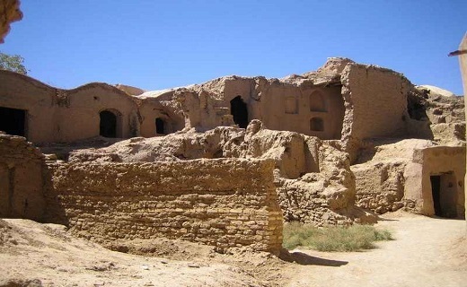 حال ناخوش  قلعه تاریخی اشکذر+تصاویر