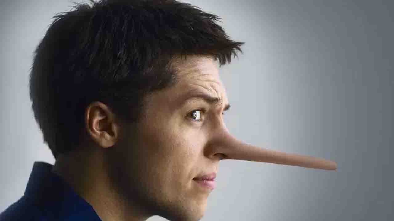 چرا دروغ می‌گوییم؟