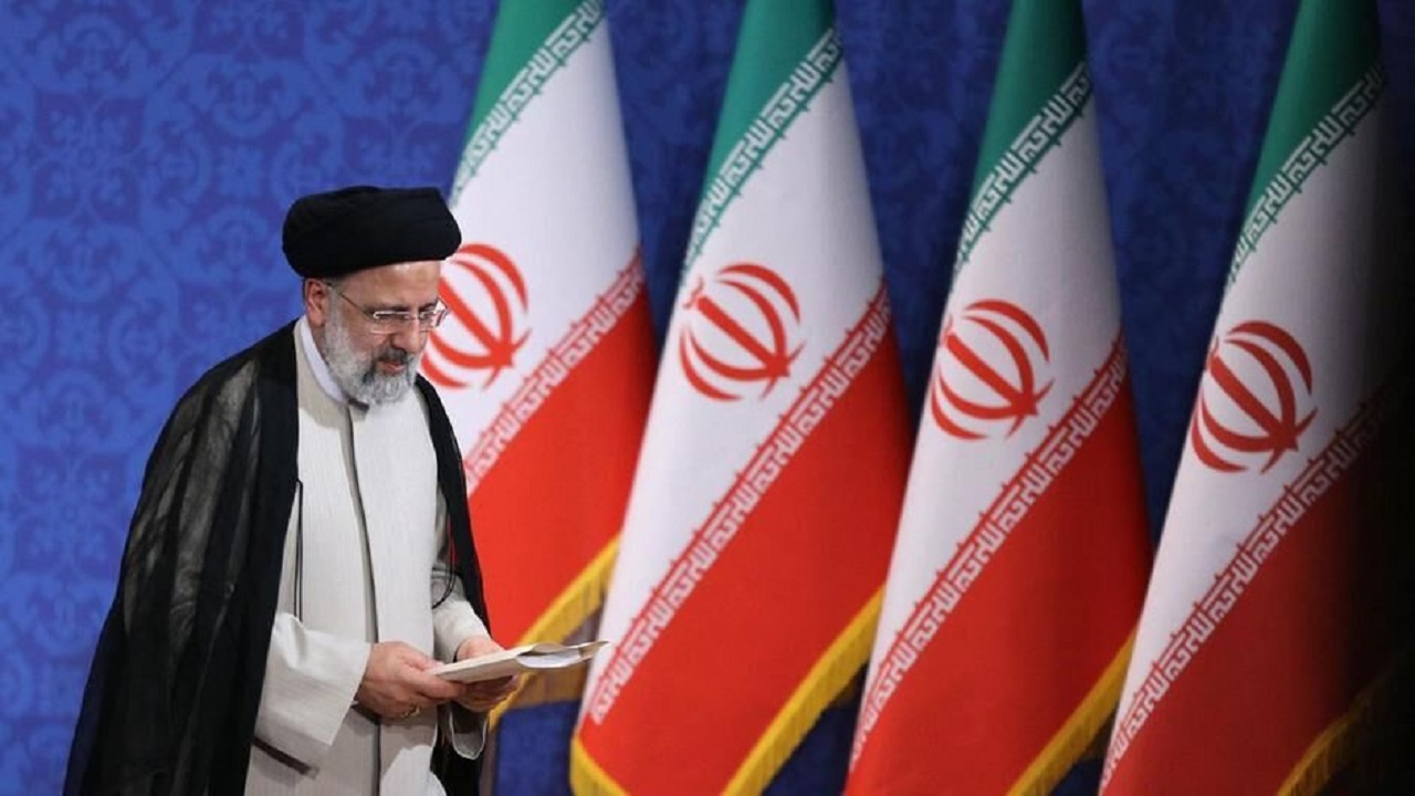 دیدار ۱۲ نفر از پاستور با رئیسی/ در جلسات وزرای دولت با رئیس جمهور منتخب چه گذشت؟