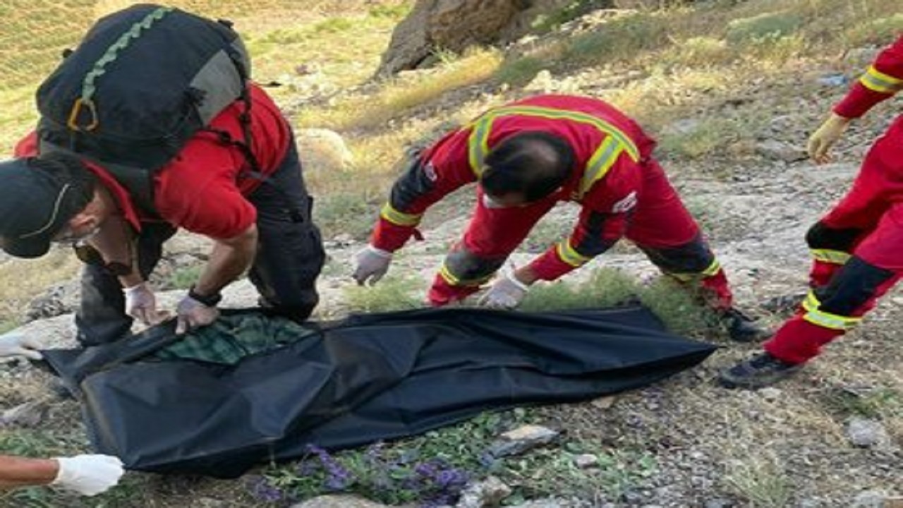 پیکر بی جان کوهنورد گمشده در ارتفاعات ایوانکی پیدا شد