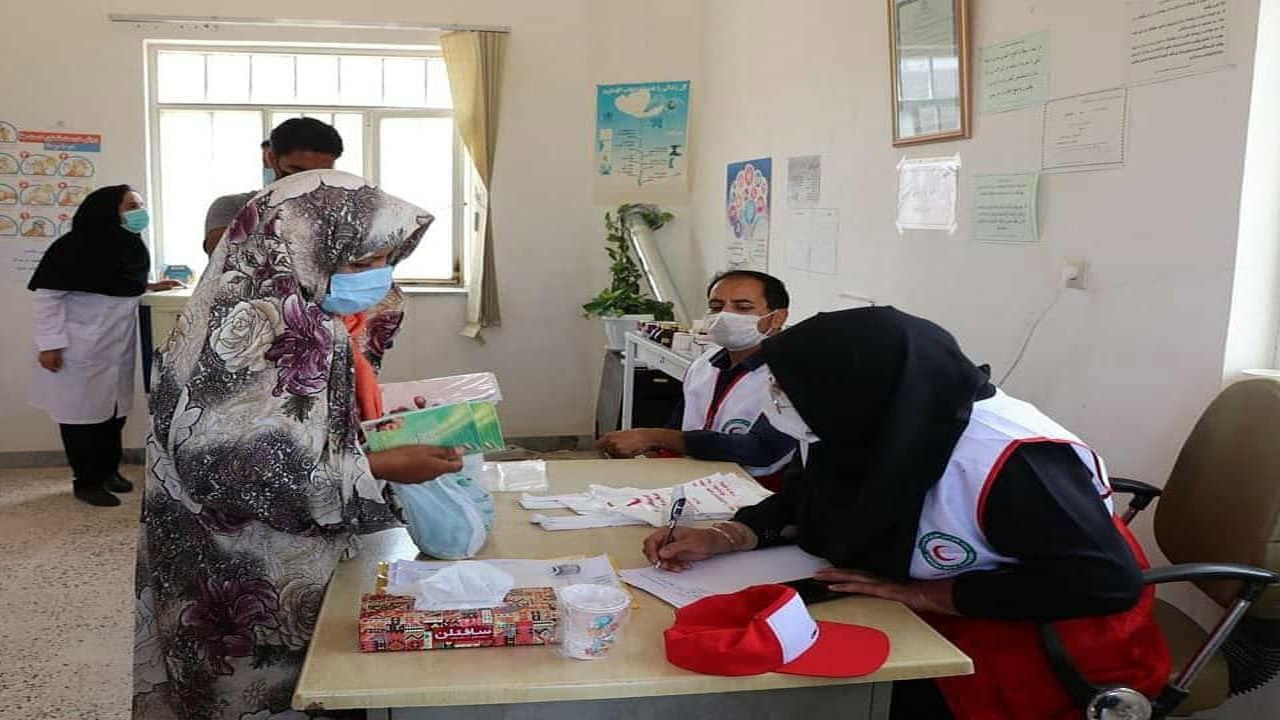 بهره مندی ۵۰۰ خانوار زلزله زده در مناطق گرمه و جاجرم از ویزیت و داروی رایگان