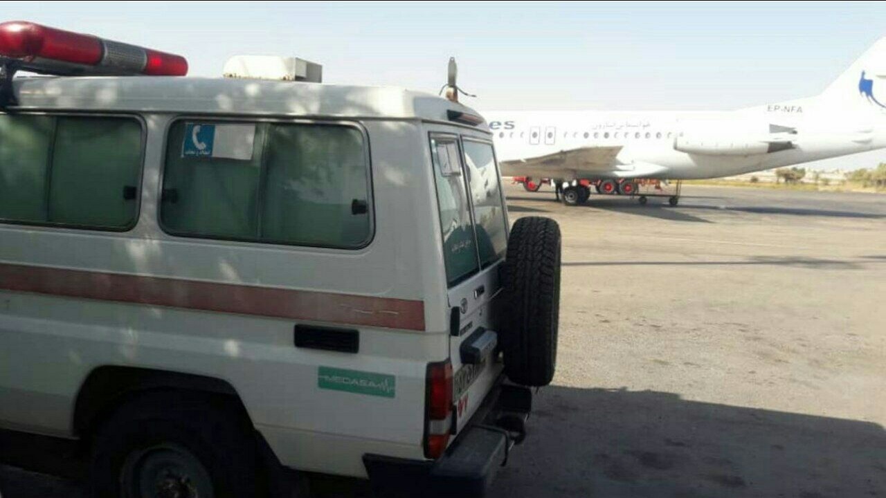 امداد رسانی هلال‌ احمر به مسافر پرواز تهران به ماهشهر