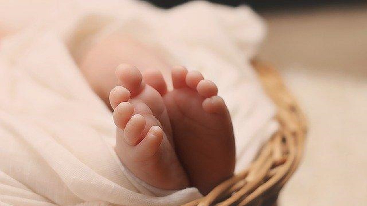 زنده شدن کودک حین مراسم خاکسپاری!