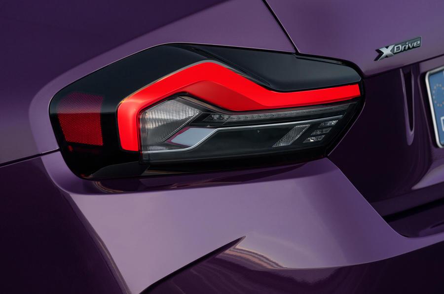 تصاویر و مشخصات خودروی سری ۲ BMW جدید 2