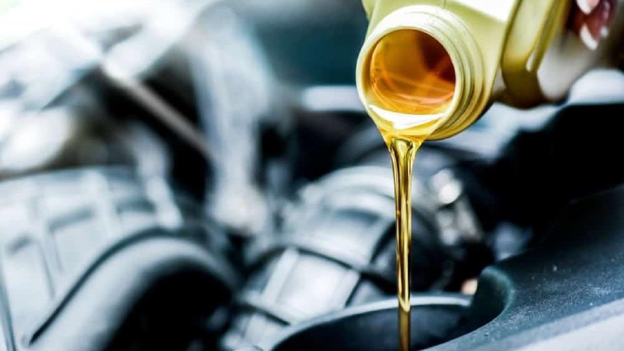 روغن موتور به جمع کالاهای صادراتی بورس کالا پیوست