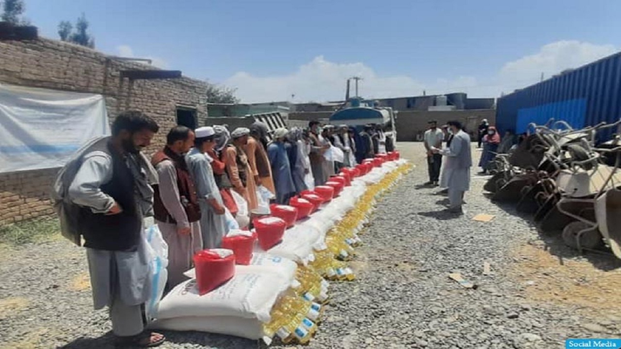 وزارت امور مهاجرین: ۴۳۰ خانواده‌ی بی‌جاشده در شش ولایت کمک دریافت کردند