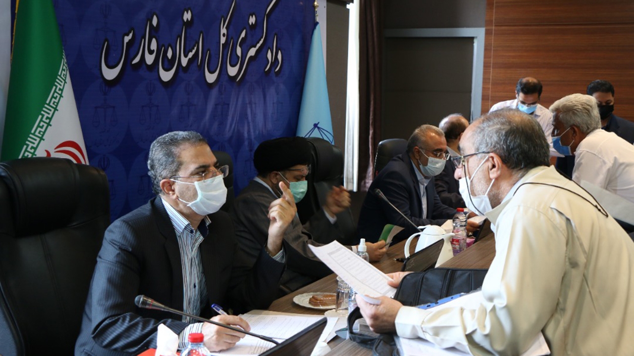 نخستین دیدار مردمی مسئولان قضایی فارس در دوران تحول دستگاه قضا