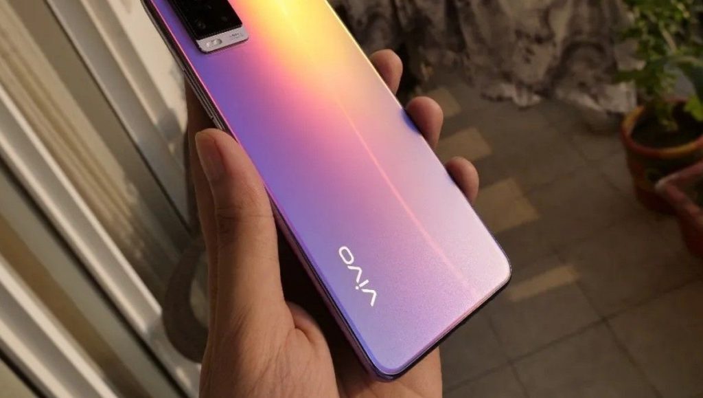 گوشی هوشمند Vivo V۲۱ SE به خانواده V۲۱ پیوست