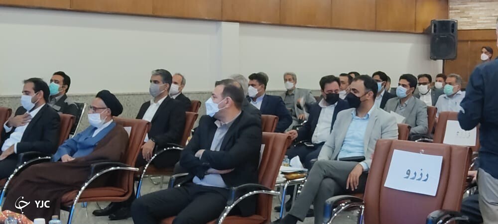 تأکید عزیزی&zwnj;خادم بر ایجاد فضای عدالت&zwnj;محور در فوتبال