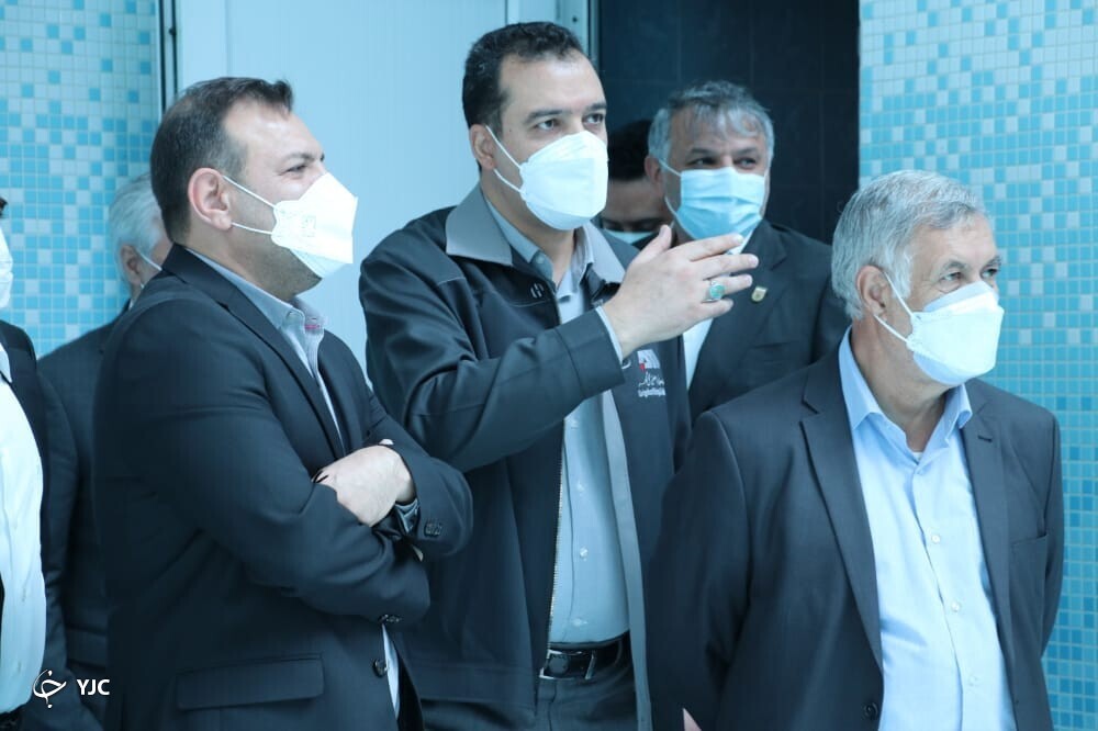 بازدید عزیزی&zwnj;خادم از مجموعه ورزشی سردار سلیمانیِ سیرجان