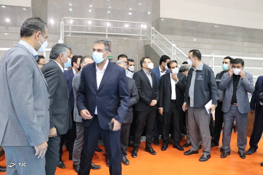 بازدید عزیزی&zwnj;خادم از مجموعه ورزشی سردار سلیمانیِ سیرجان