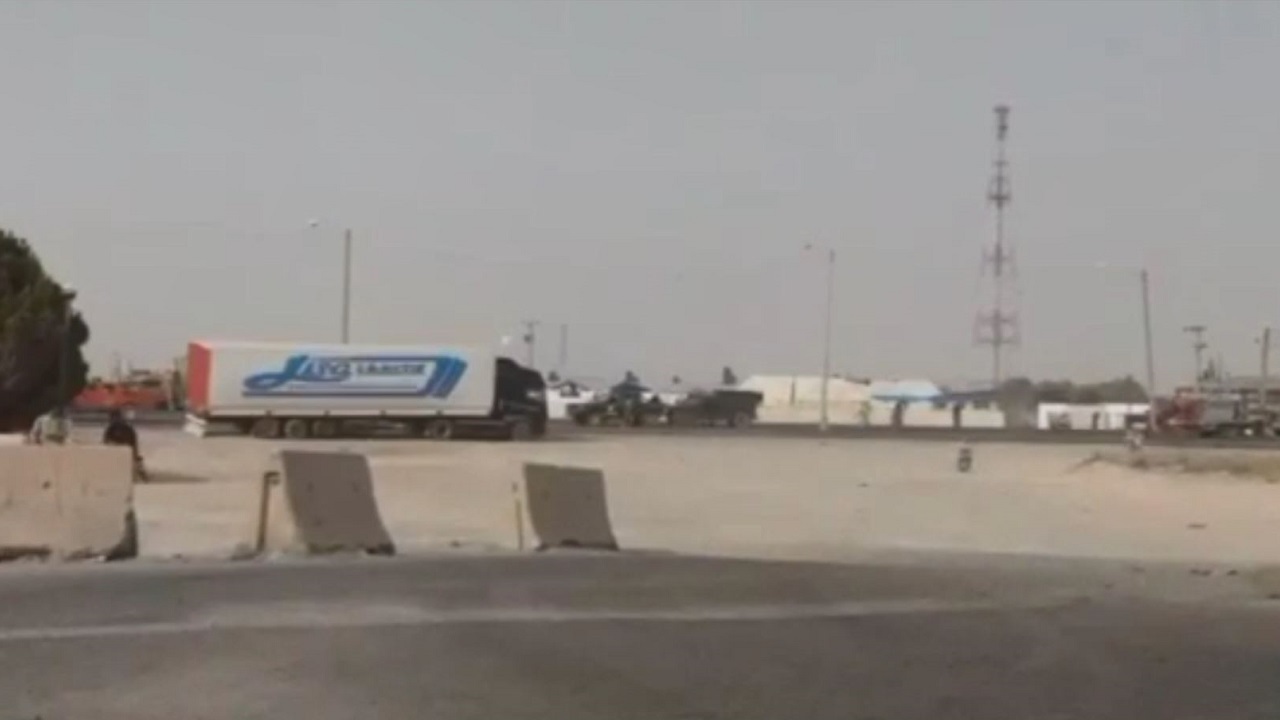 طالبان کنترل گمرک اسلام قلعه افغانستان هم مرز با ایران را در دست گرفت + فیلم