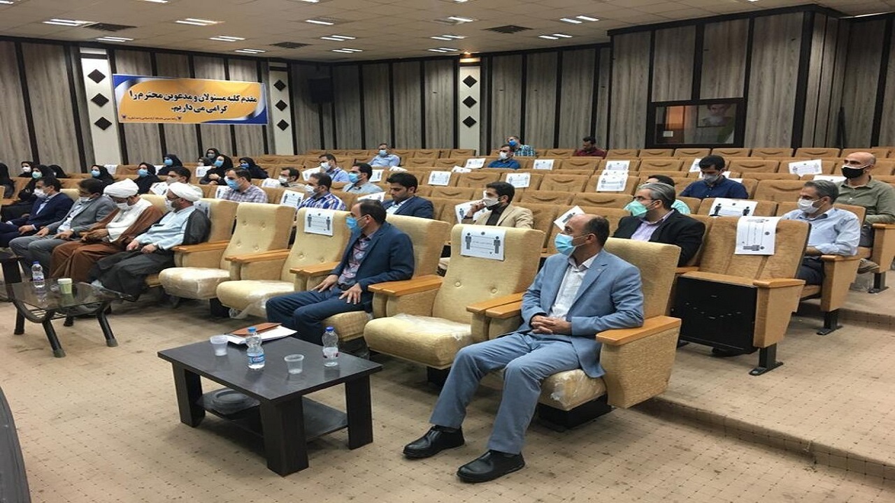 لزوم بازبینی در رشته‌های موجود دانشگاه آزاد واحد لنگرود