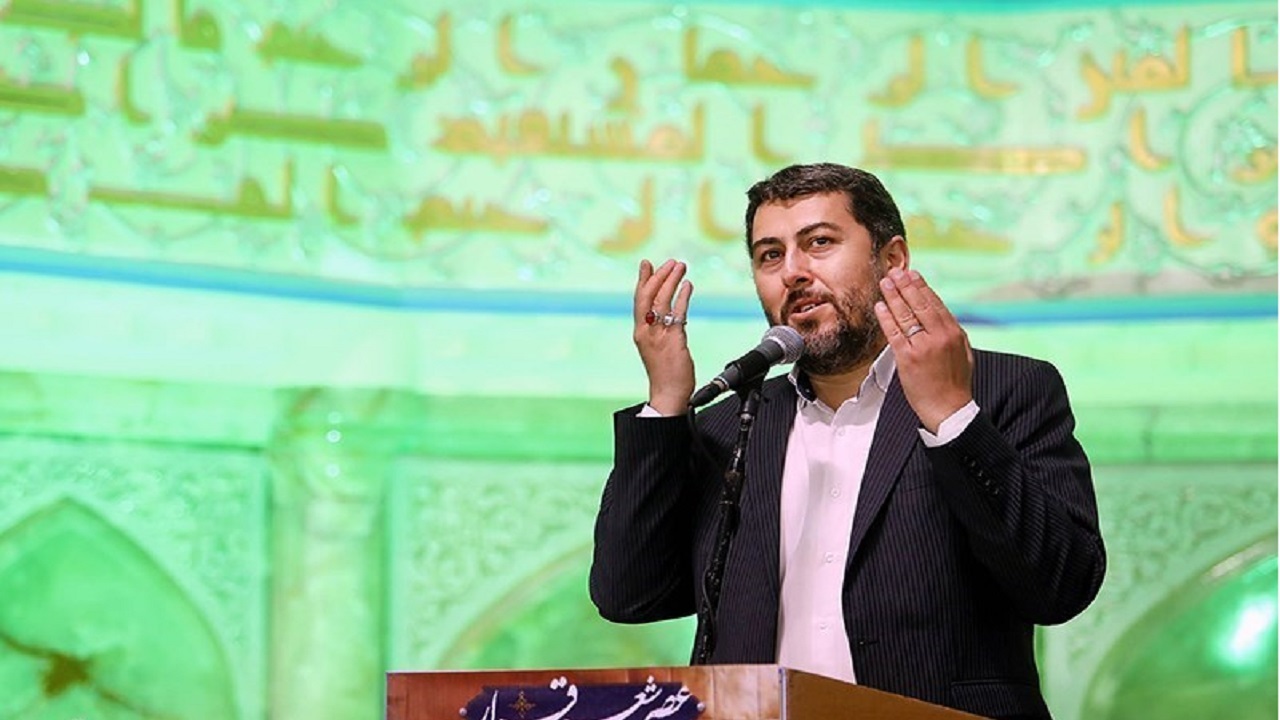 زبان حال آرزومندان «زیارت امام رضا» به بیان شاعرانه احمد بابایی