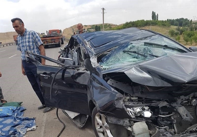 دوبلور پیشکسوت "شکرستان" دچار سانحه رانندگی شد
