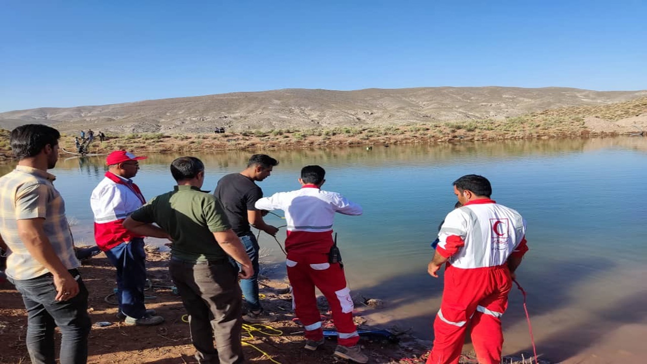 کشف پیکر ۳ جوان در بردسیر/آخرین وضعیت کرونا/۵ فوتی و مصدوم در حادثه واژگونی مرگبار خودرو