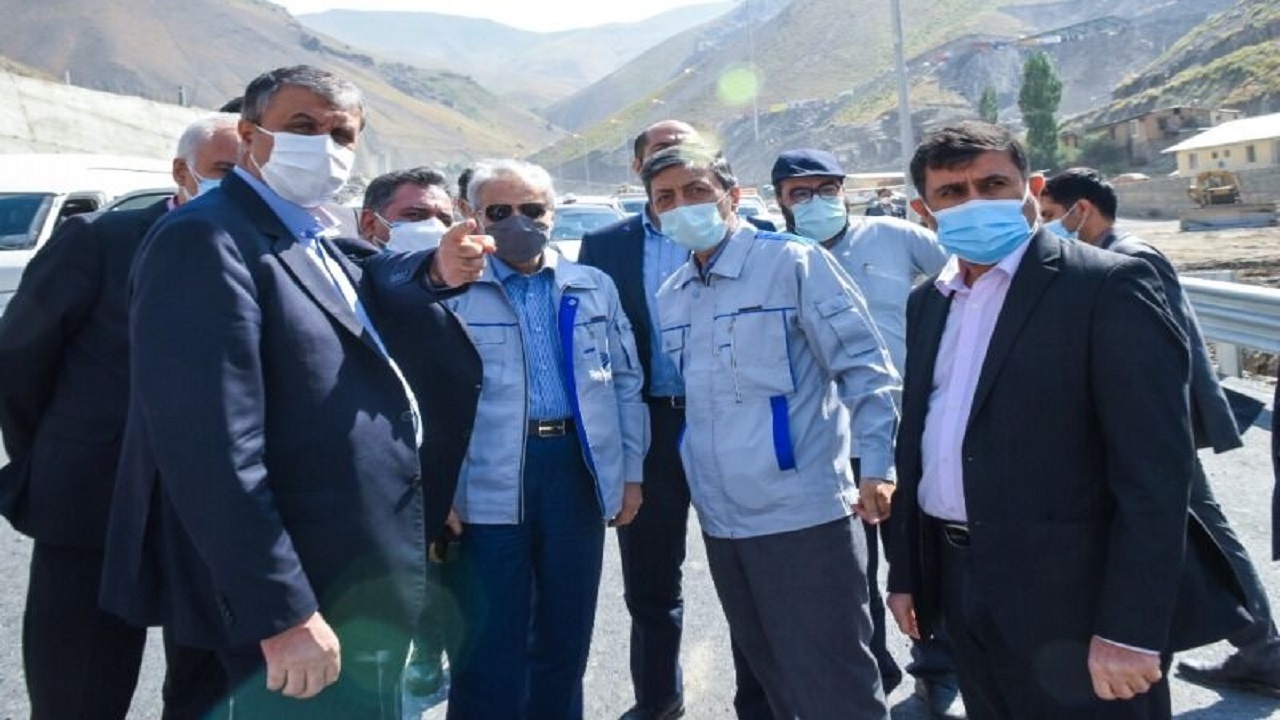 مسئولان کشوری آخرین وضعیت آزاد راه تهران - شمال را بررسی کردند