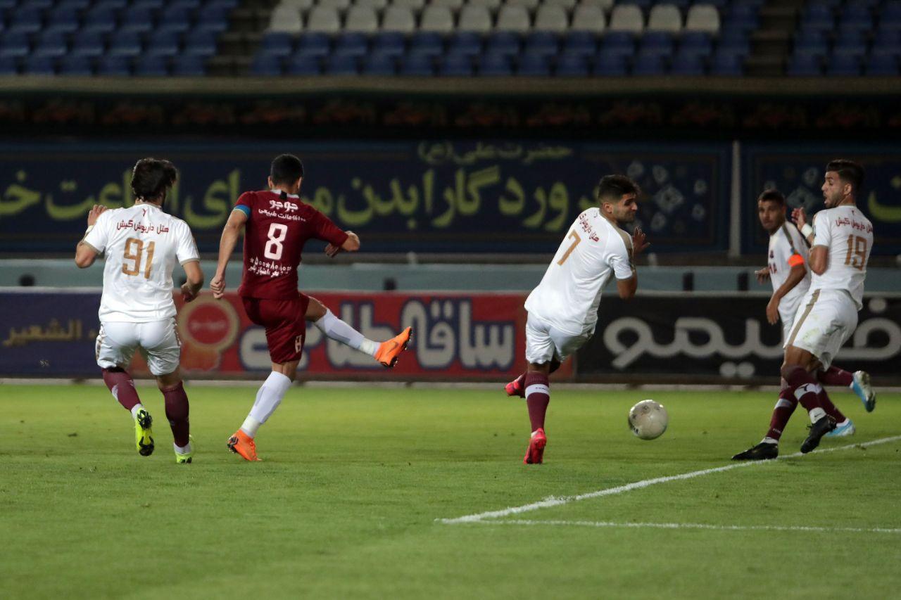 سایپا تهران- استقلال؛ فرهاد به فراز رسید/ پرسپولیس-آلومینیوم؛سرخ ها به سد استقلالی ها رسیدند