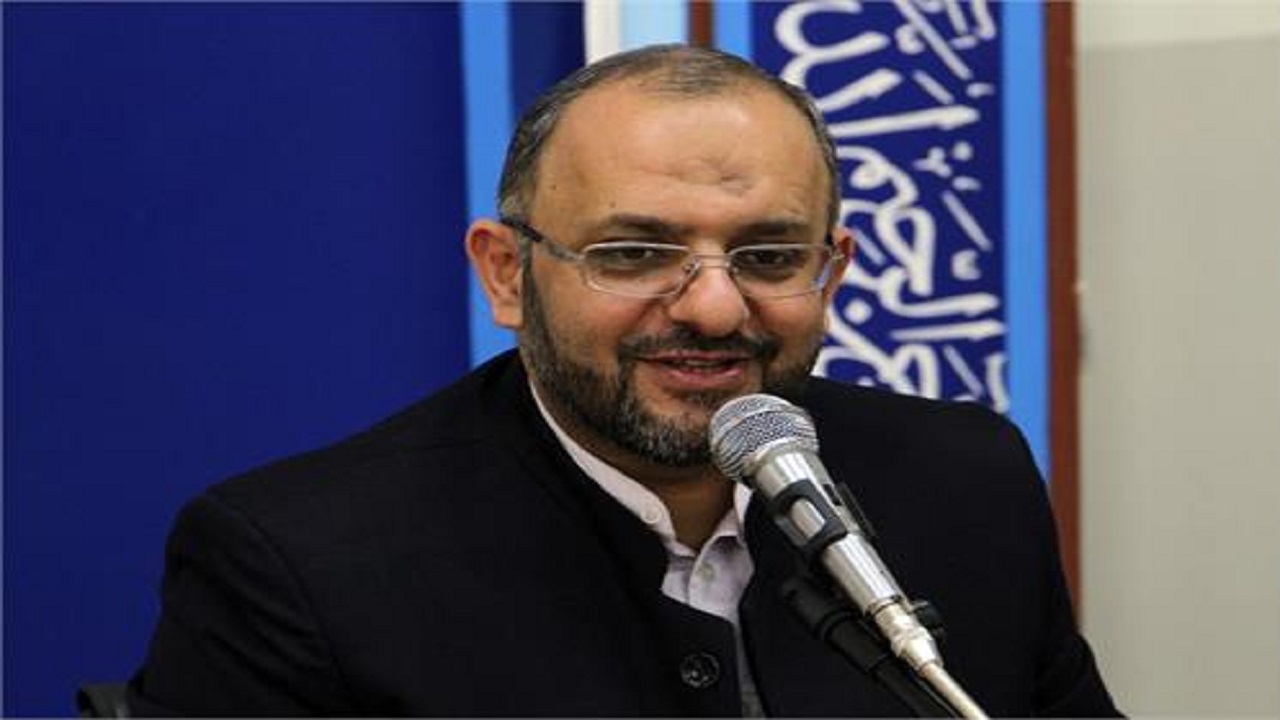 مدیرکل کمیته امداد استان یزد پای درد دل مردم می‌نشیند