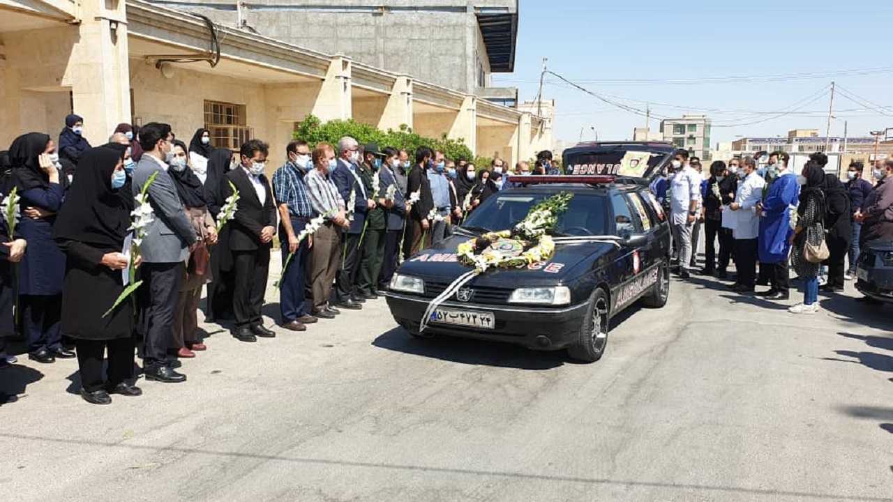 مراسم  وداع با پیکر مدافع سلامت در آبادان