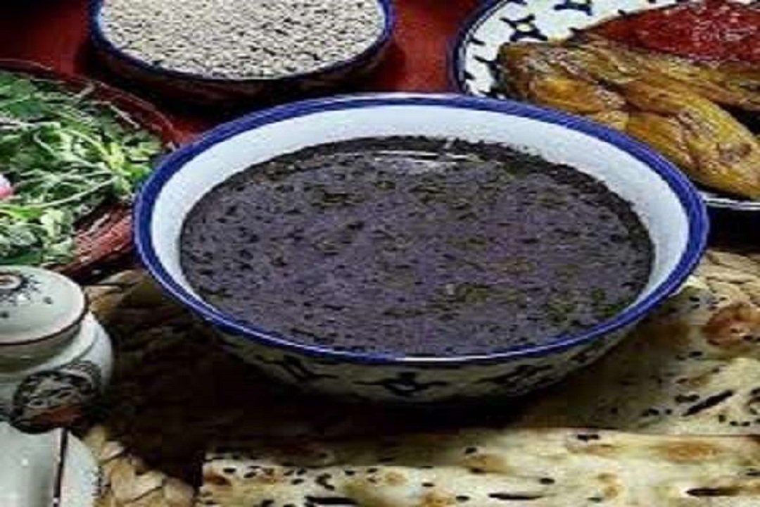 آموزش آشپزی؛ از هالیبوت رژیمی و کوکوی کینوا تا هویج شکم پر با سالاد الویه