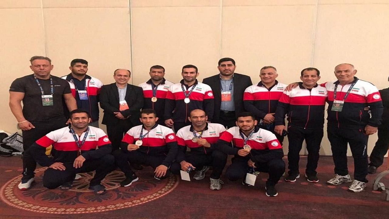 کشتی گیر زنجانی به مدال نقره ناشنوایان جهان دست یافت