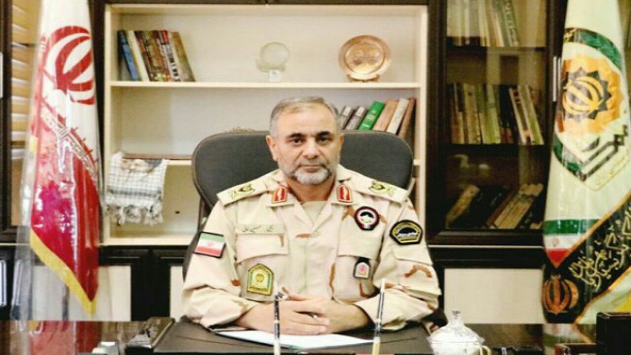 زمین گیر شدن ۱۱ قاچاقچی در مرزهای آذربایجان غربی