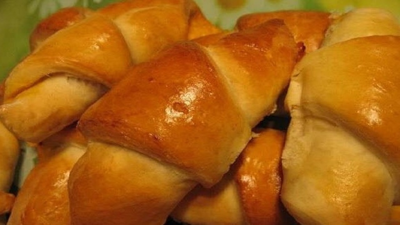 طرز تهیه هورن؛ پیراشکی نروژی