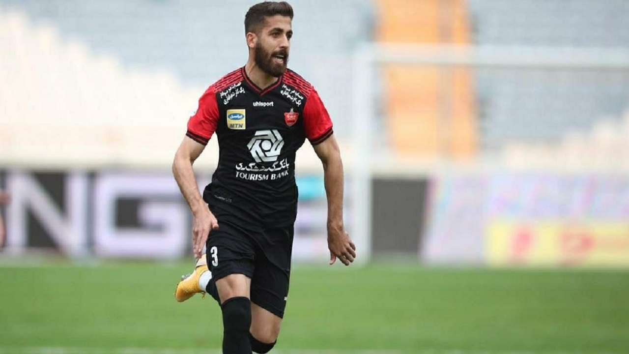 تکلیف مدافع پرسپولیس برای بازی با مس، امروز مشخص می‌شود
