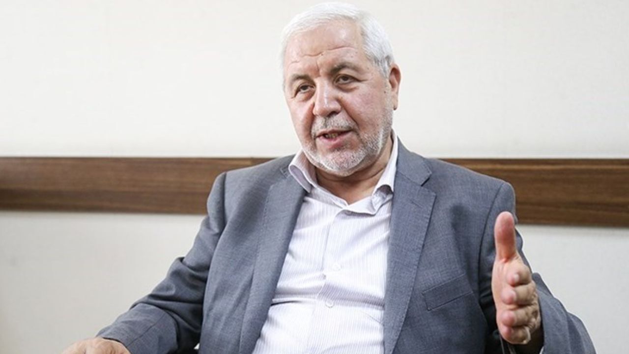 باید کمک کنیم تا سید ابراهیم رئیسی موفق شود/ اگر رئیس‌جمهور موفق شود، مردم موفق شده‌اند