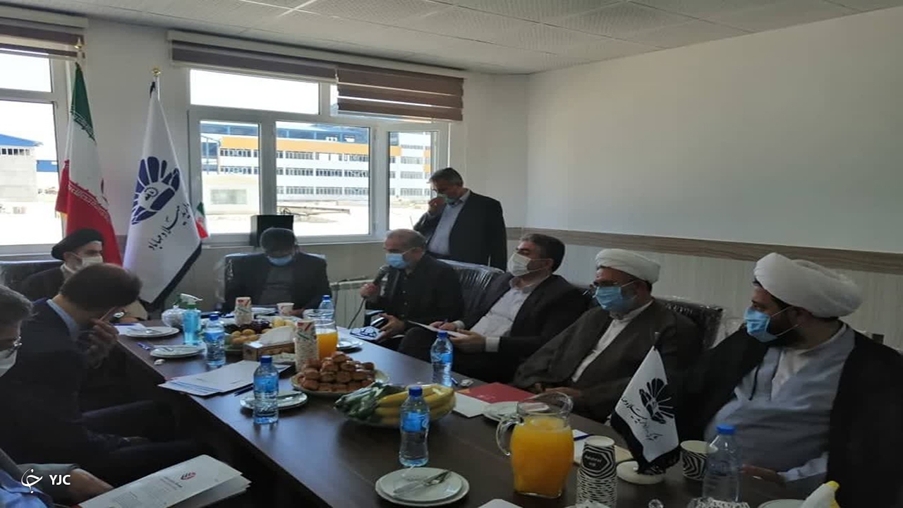 بررسی مشکلات کارخانه قند مهاباد و رفع موانع تولید