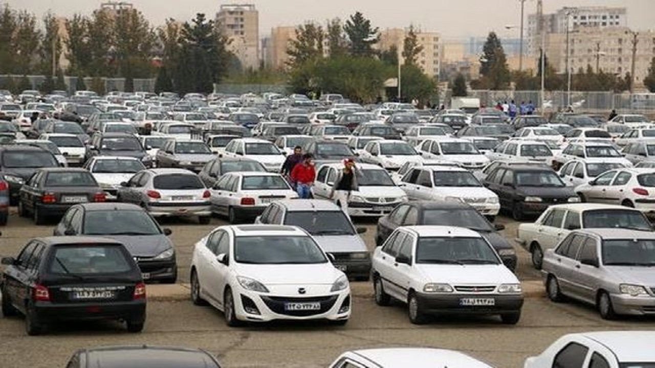 ترخیص خودرو‌های رسوبی در یزد ادامه دارد