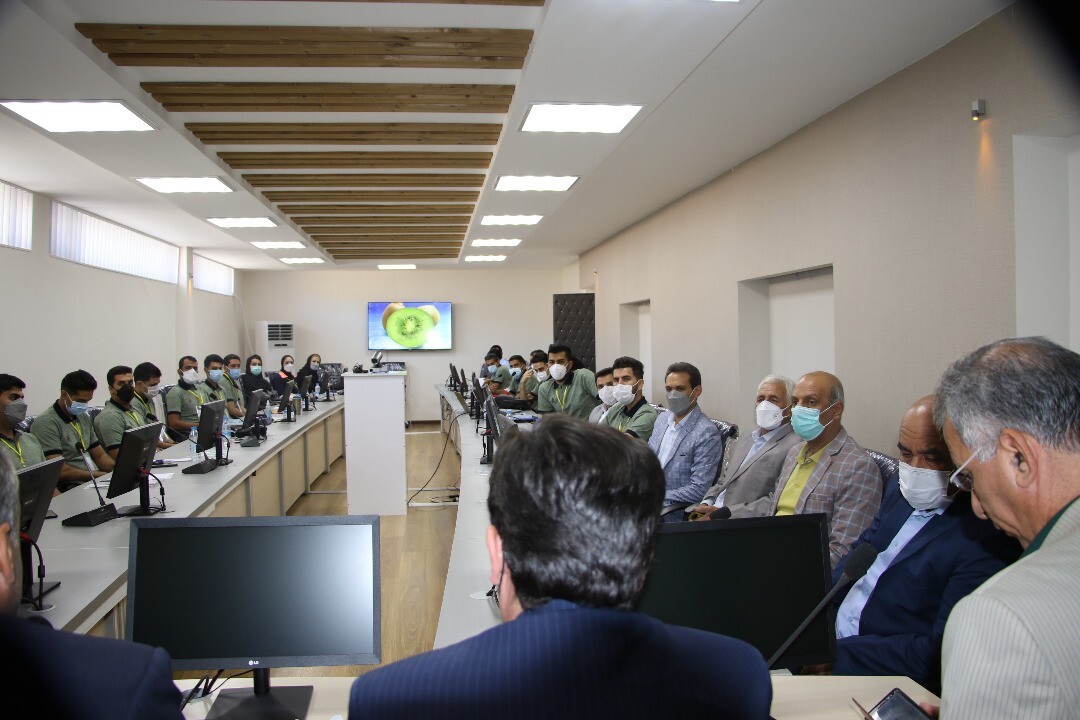 ابراز خرسندی کامرانیفر از ظرفیت کرمان در برگزاری کلاسهای داوری ابراز خرسندی کامرانیفر از ظرفیت کرمان در برگزاری کلاسهای داوری