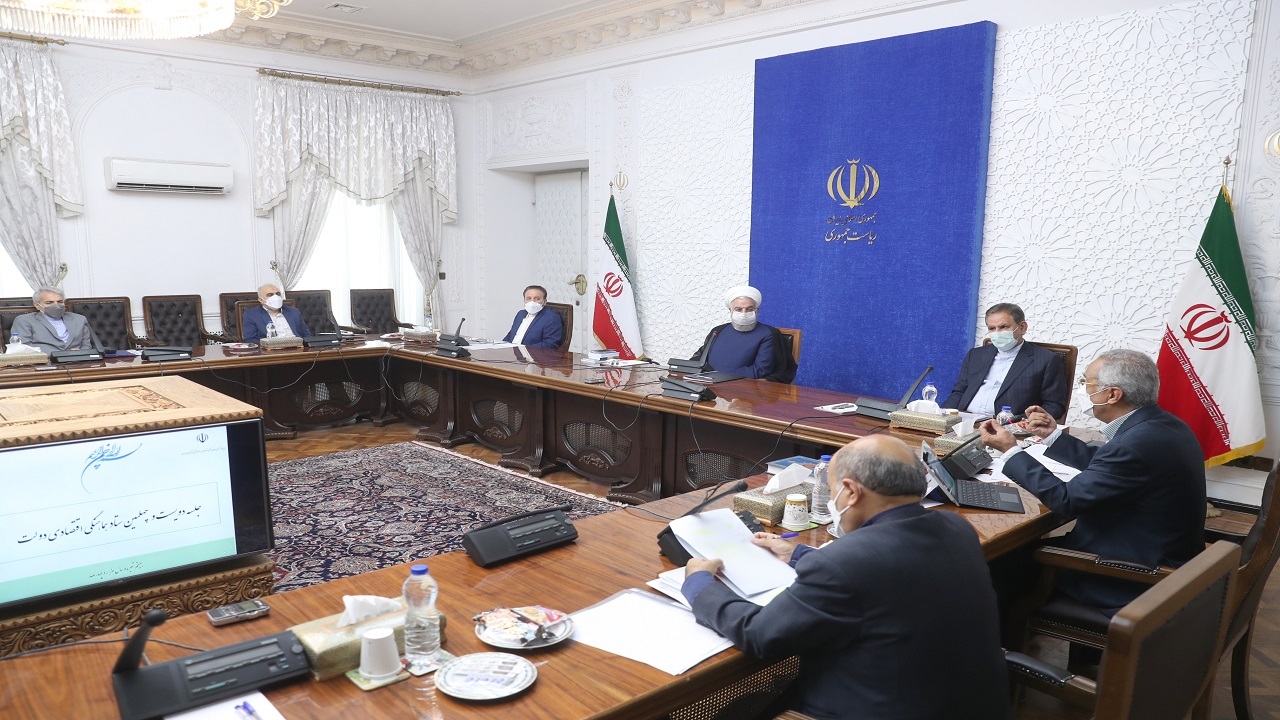 بانک مرکزی با شفافیت میزان تعهدات ارزی را اعلام کند
