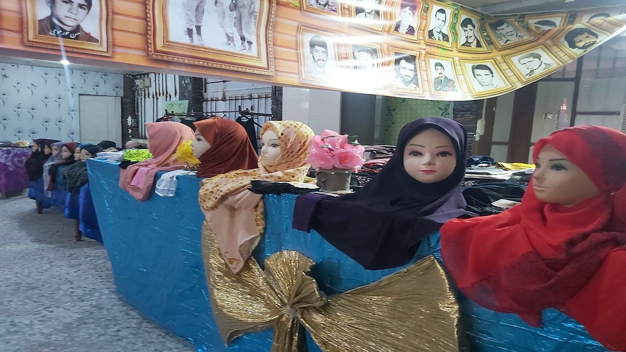 آغاز به کار نمایشگاه حجاب و عفاف و مشاغل خانگی در آبادان