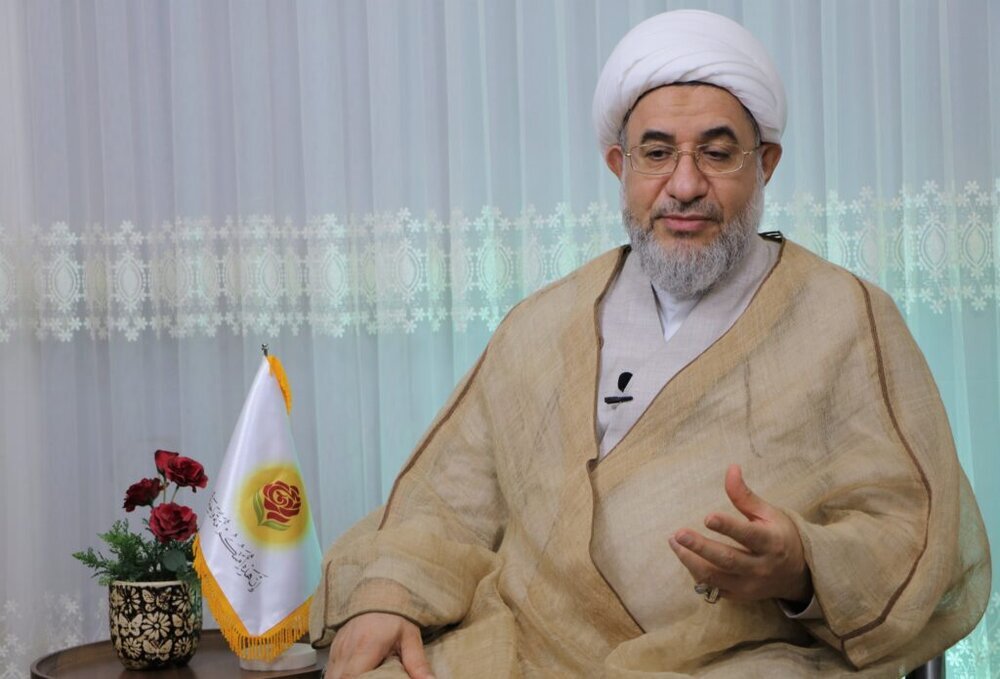 قدرت جامعه اسلامی در گرو بازگشت به هویت الهی است