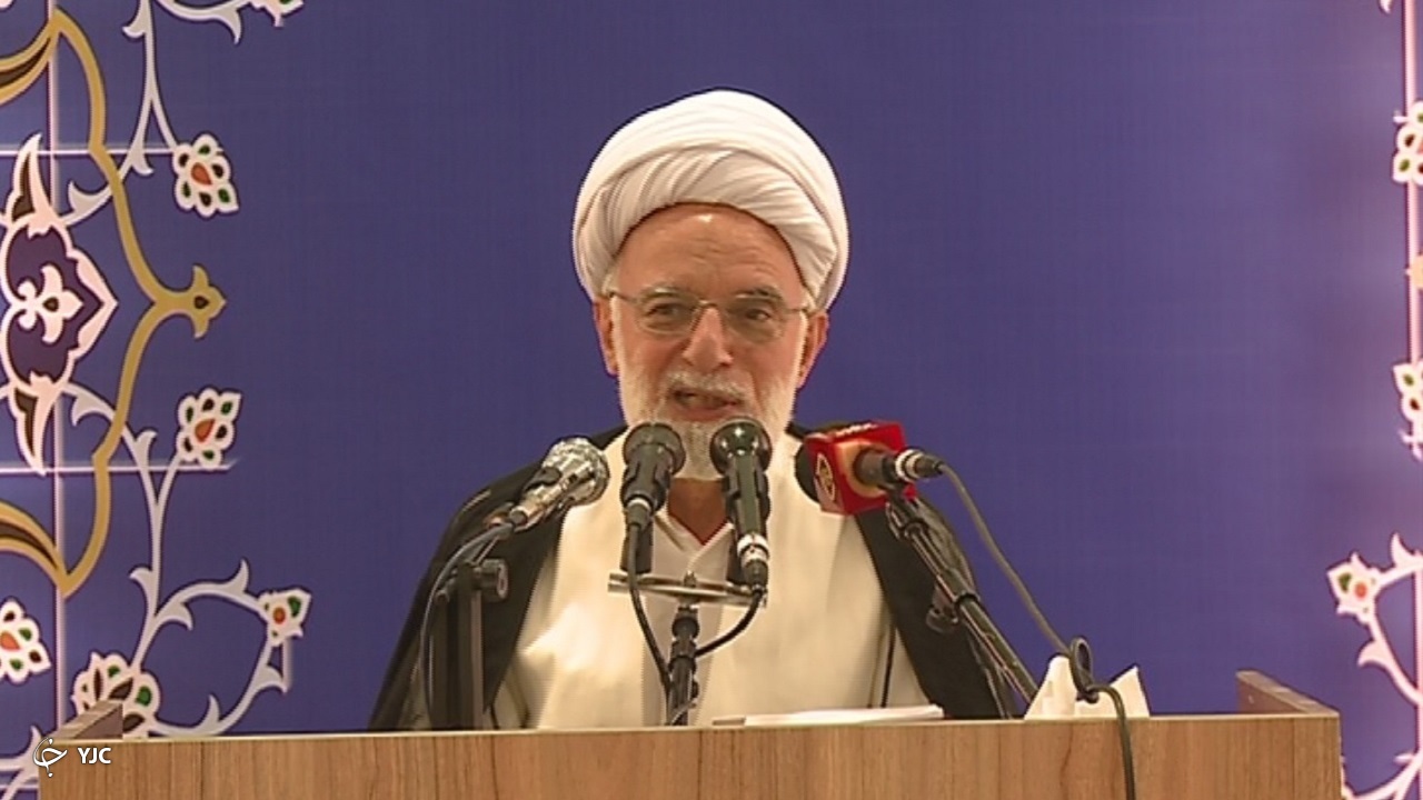 ازدواج آسان باید در جامعه الگوسازی شود