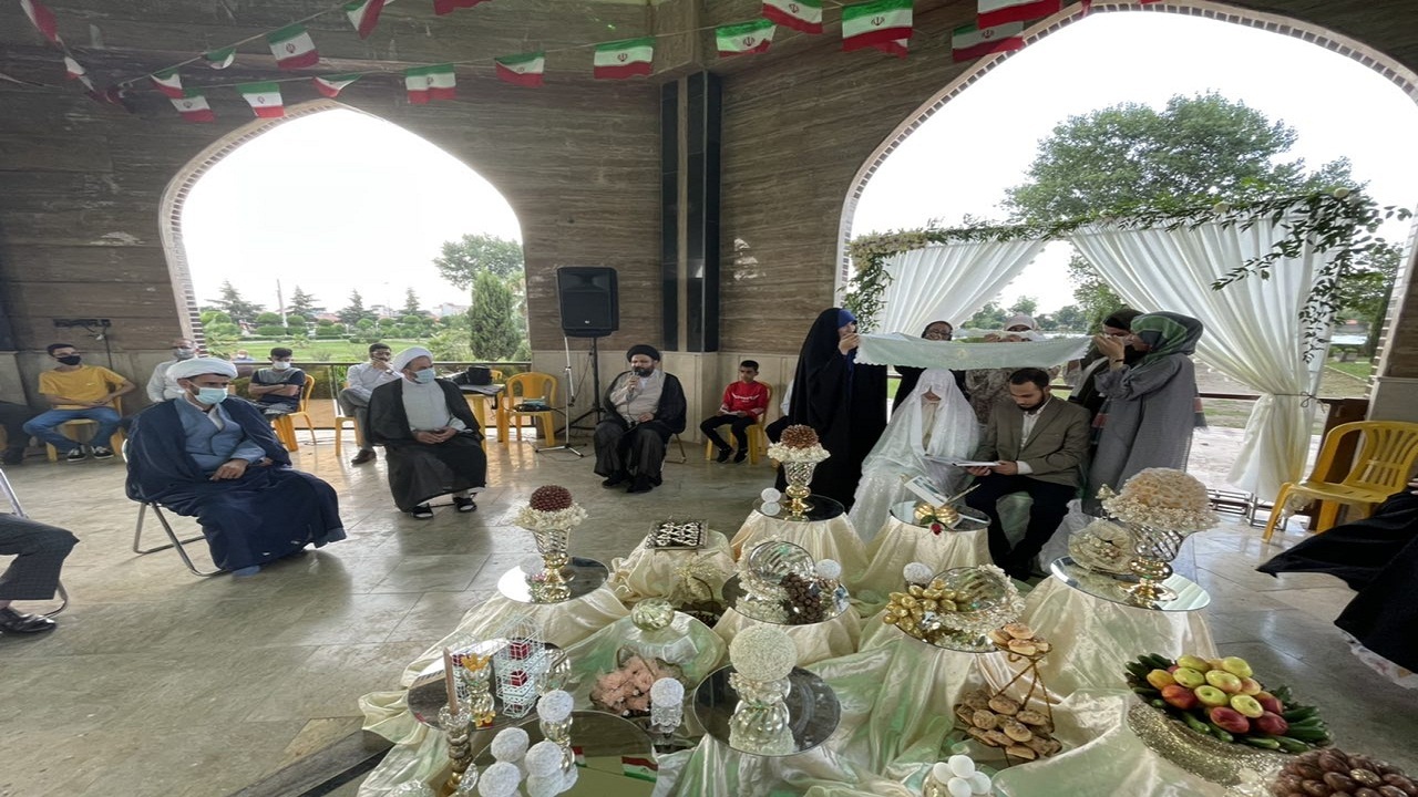 ازدواج در مزار شهدای شهرستان لنگرود
