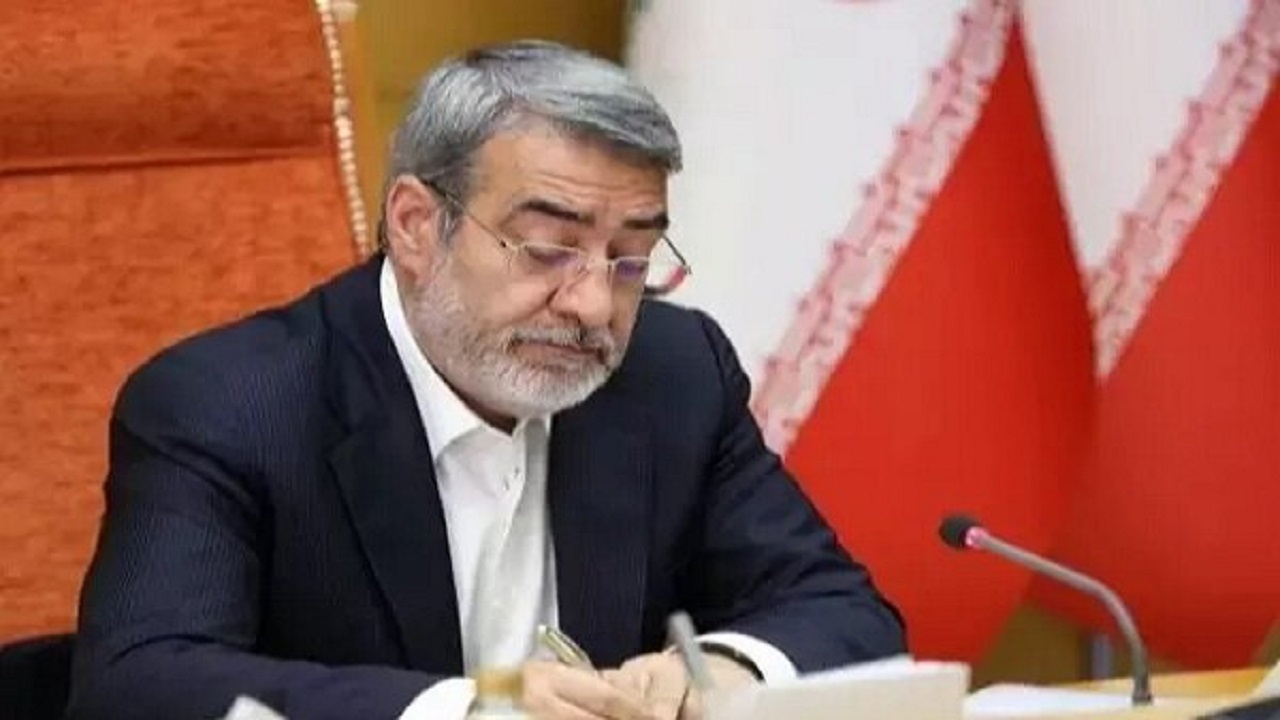 اقدامات وزارت کشور برای تعیین تکلیف خودرو‌های دپو شده در گمرکات