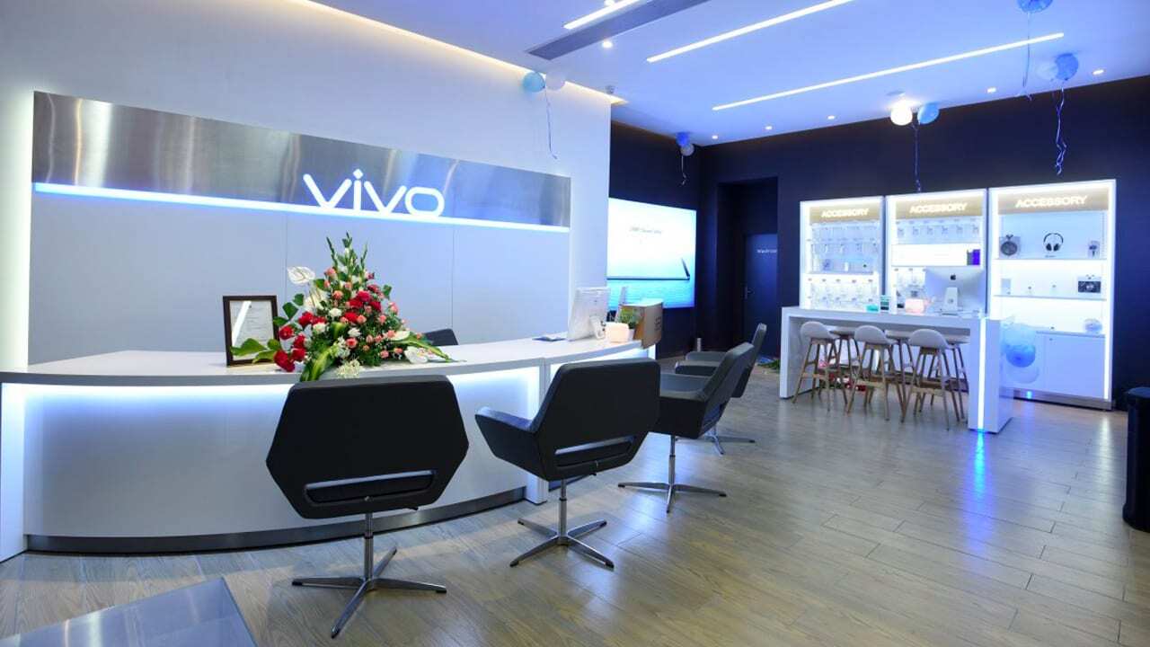 گوشی Vivo S ۱۰ Pro با رنگ حساس به نور ماورا UV بنفش عرضه می‌شود