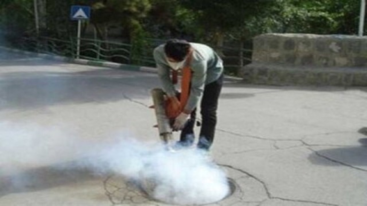 اتمام مرحله اول سم پاشی شبکه‌های فاضلاب بیرجند