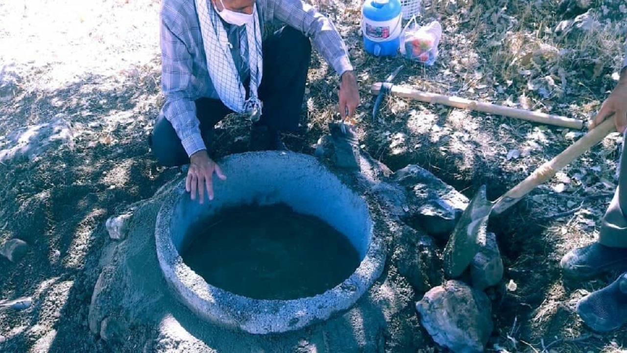 ساخت آبشخور‌های متعدد در مناطق مختلف کرمانشاه