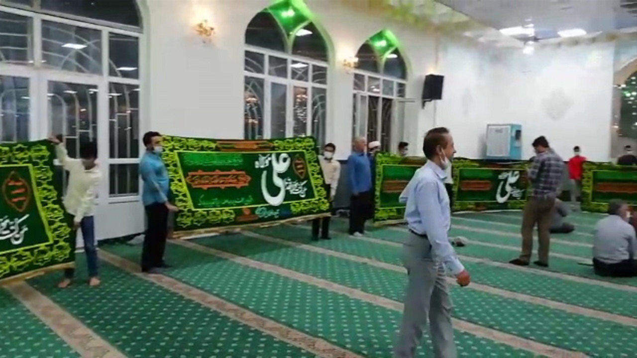 برگزاری مراسم اهدای پرچم کاروان غدیر به سفیران غدیر در کاشمر + فیلم