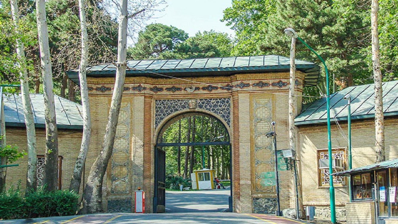 استقرار پایگاه واکسیناسیون کرونا در کاخ نیاوران