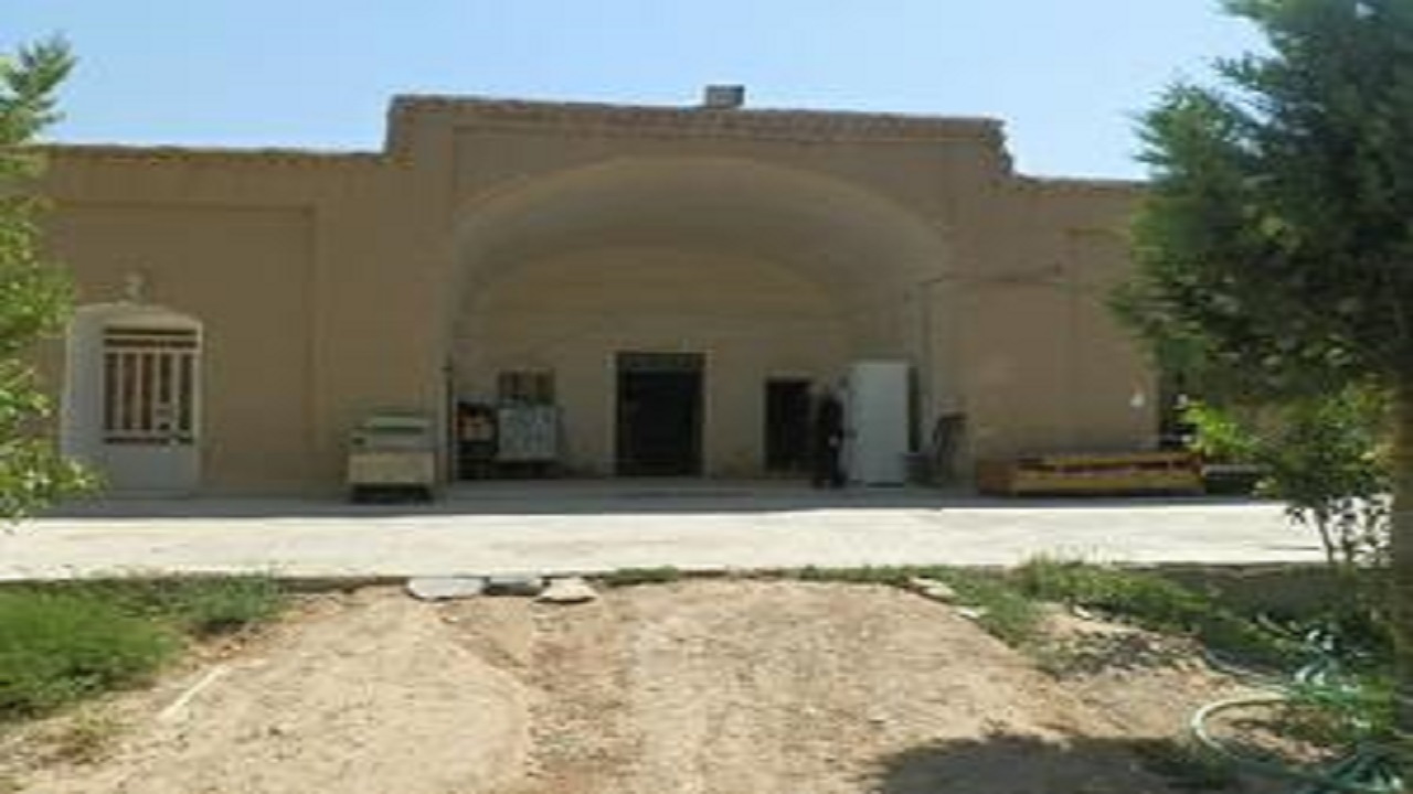آغاز مرمت خانه باغ تاریخی سهامی شهرستان خاتم