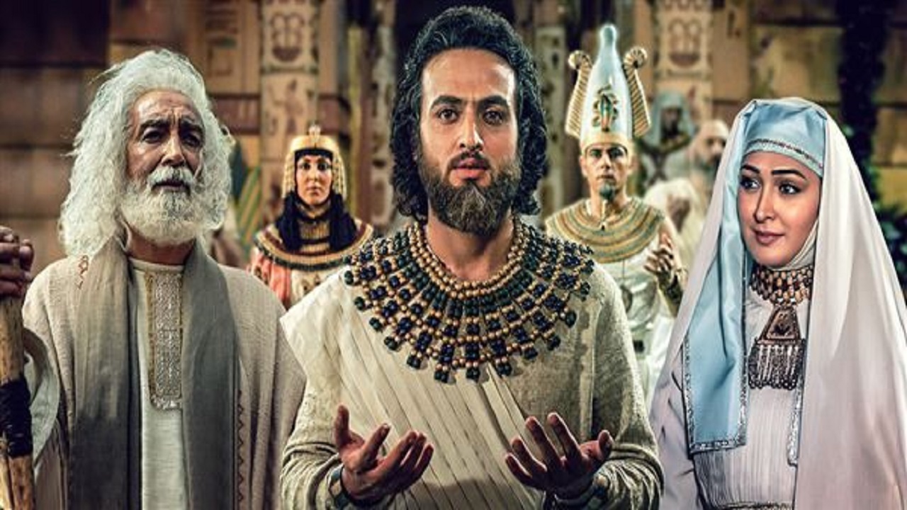 تفاوت فرایند طراحی لباس سریال‌های تاریخی و امروزی/ مُد باید از طریق سینما و تلویزیون به درون جامعه وارد شود