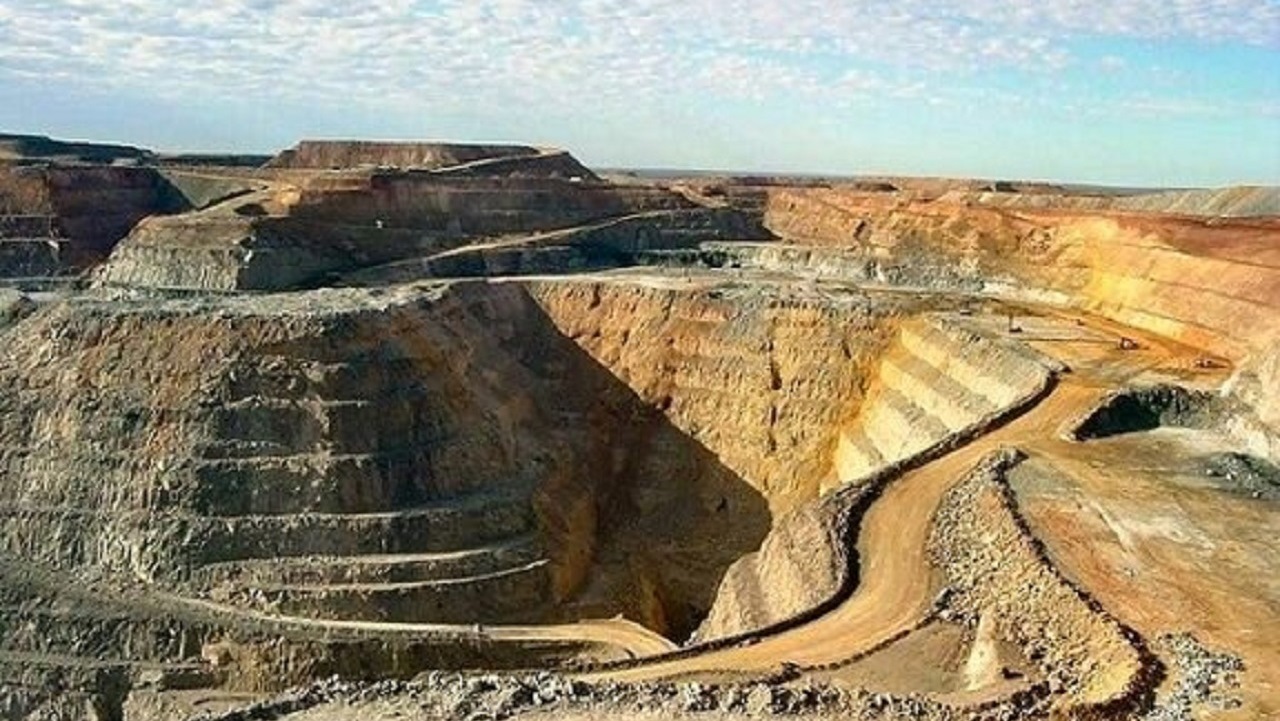 مزایده عمومی معادن در هرمزگان به کجا رسید؟