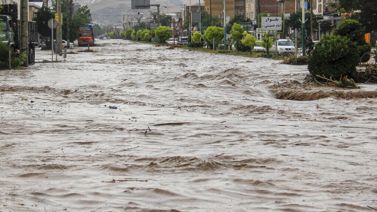 مدیریت بحران فارس برای مقابله با هرگونه حوادث جوی آماده باش است