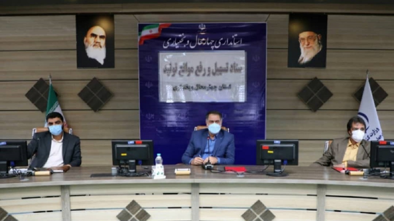 رفع مشکلات واحد‌های صنعتی و تولیدی، رونق اقتصادی را به همراه دارد