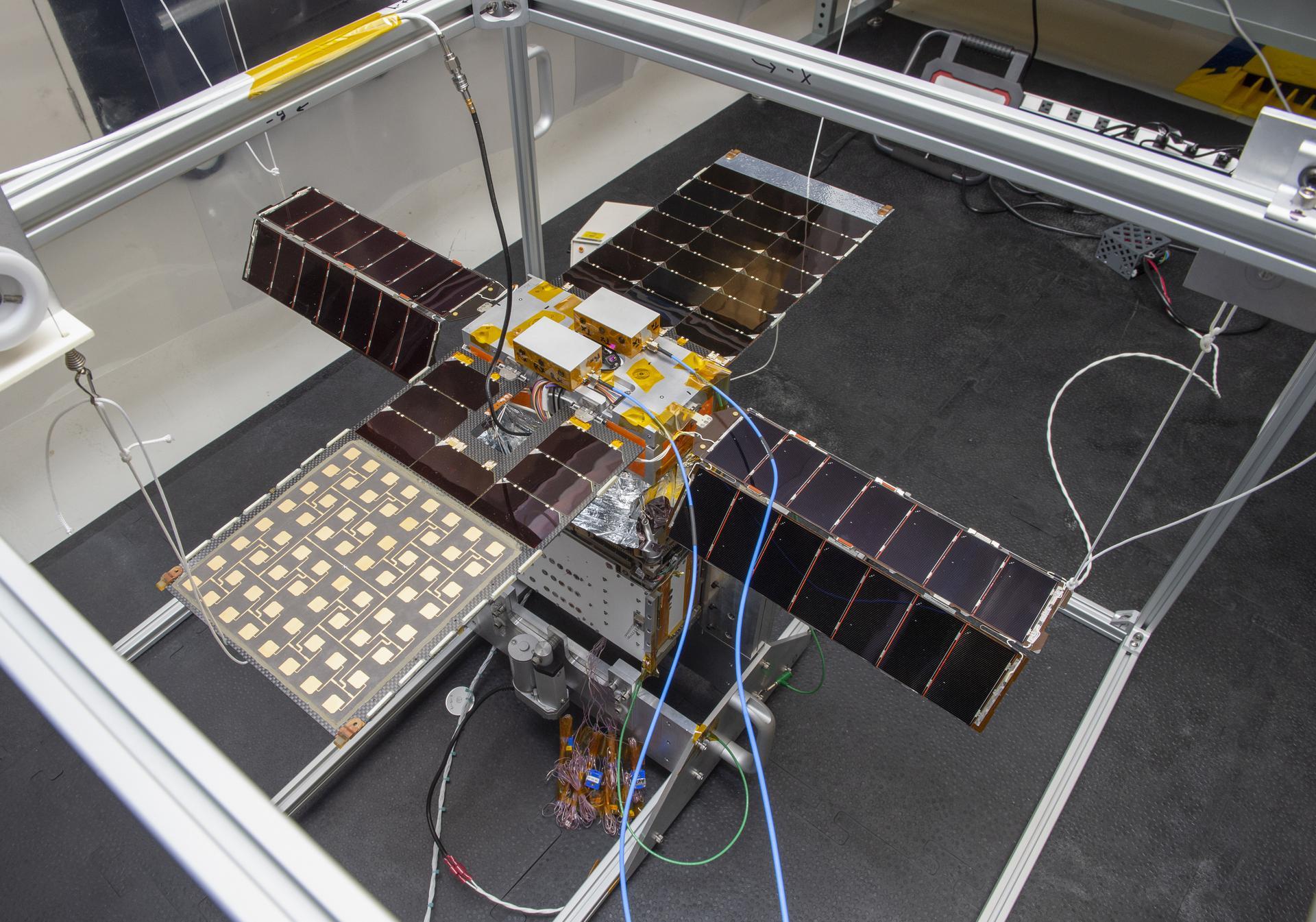 بادبان خورشیدی NASA Solar Sail 
